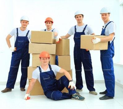 Small removals and delivery service for London customers